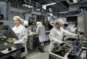 Bosch gyár dolgozók