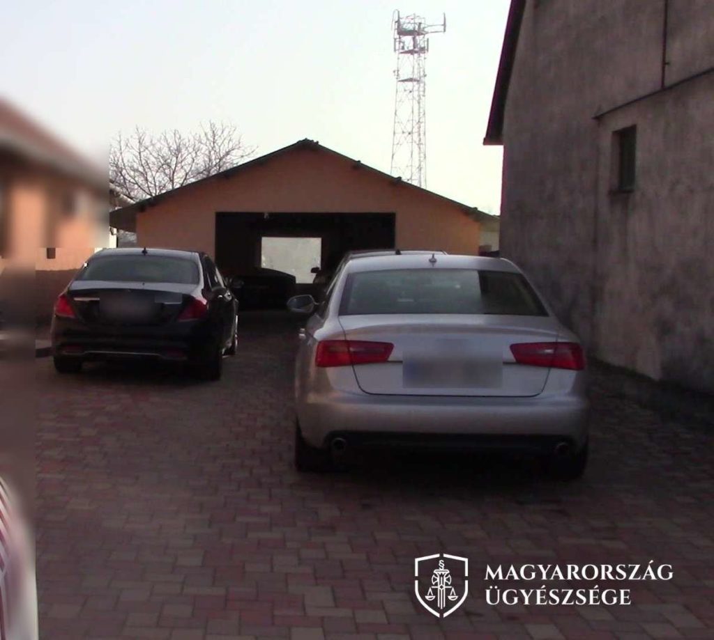 Párakapu a Klauzál téren