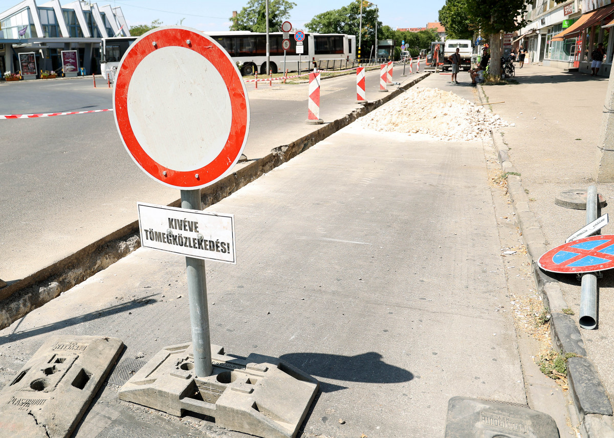 Mars tér buszmegállók