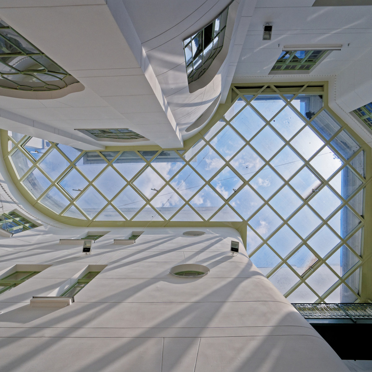 Táblaképfestészeti Biennálé