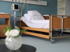 Átadták az Uni-Med Szeged fekvőbeteg osztályát