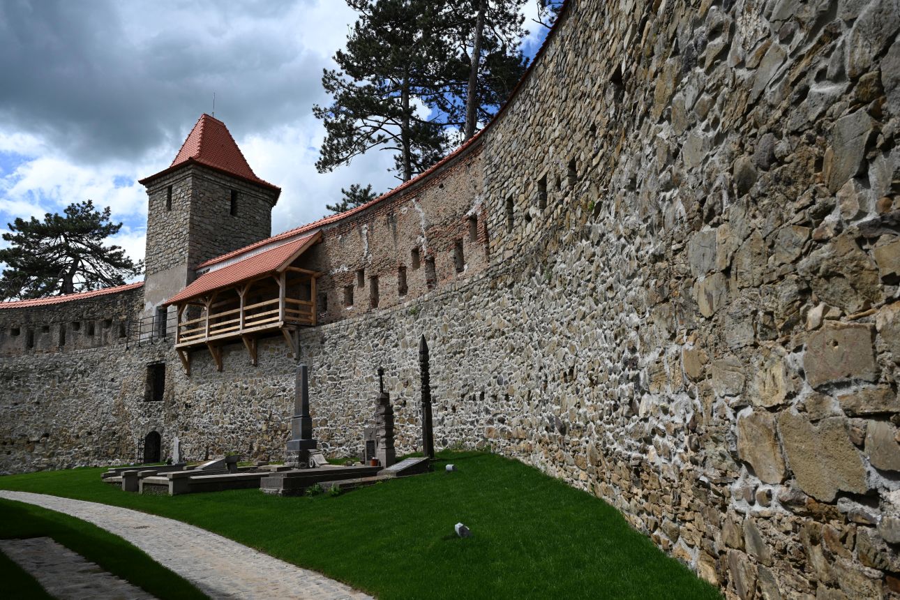 A felújított sepsiszentgyörgyi református vártemplom