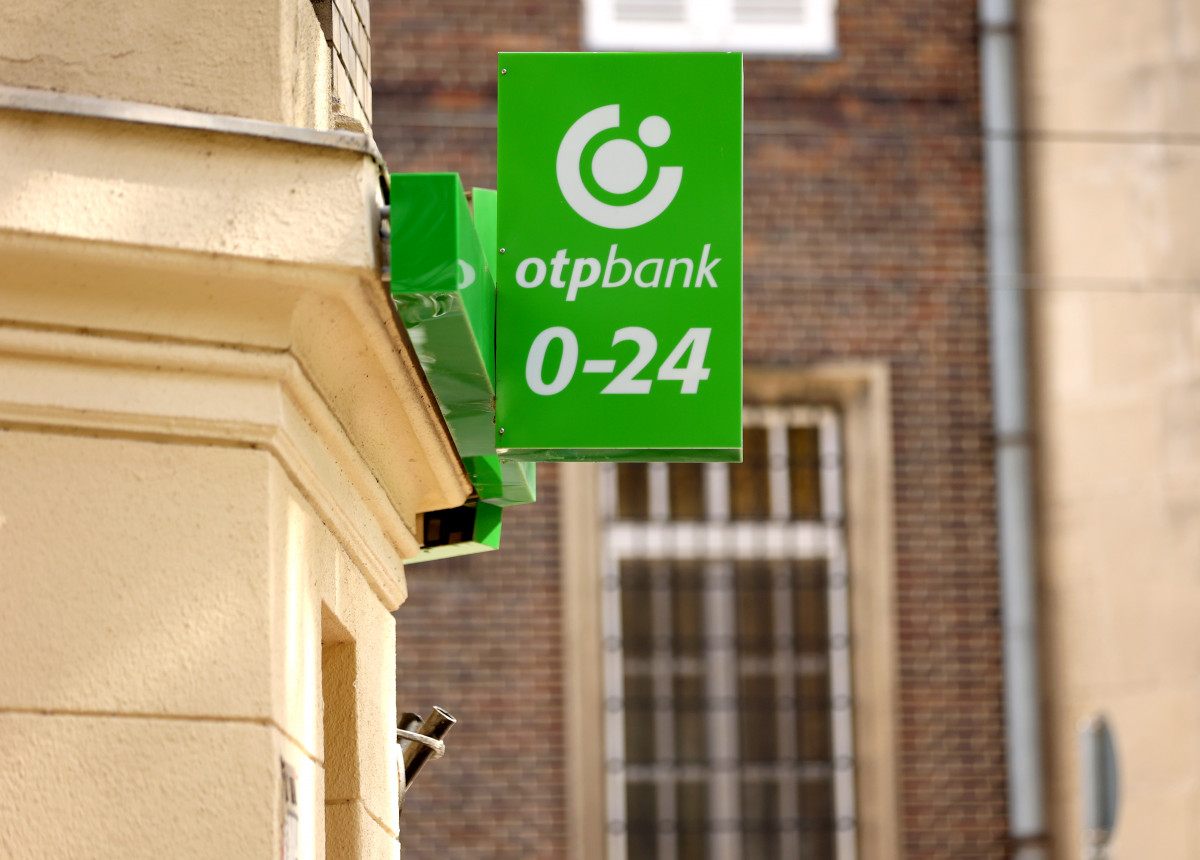 bank, OTP bank, kamat, pénz, hitel