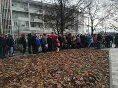 Szegények karácsonya ételosztás Debrecenben