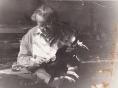 Ifjabb Tanczer G. György debreceni hegedűkészítő