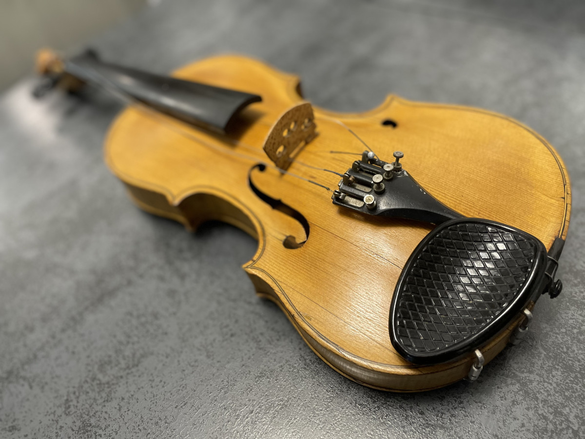 Tanczer-hegedű Debrecen