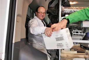 7 millió forint értékű adományt vitt Ukrajnába a Magyar Református Szeretetszolgálat