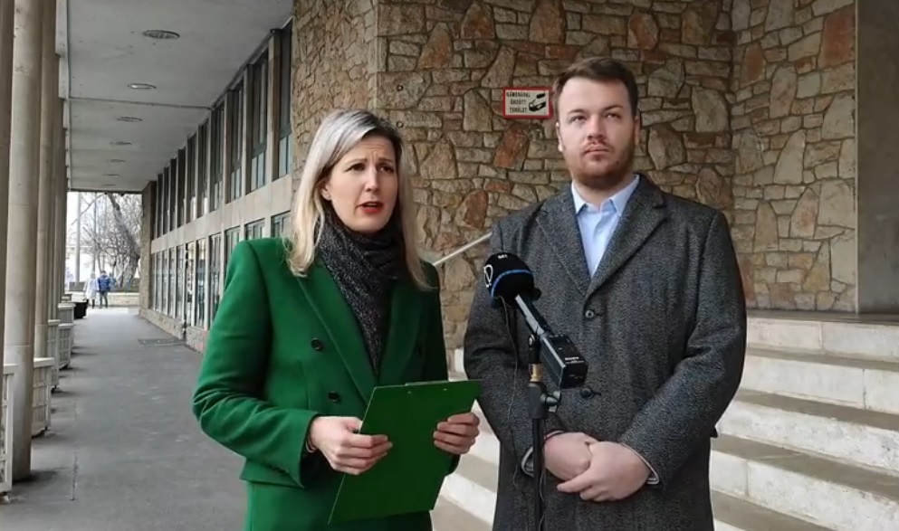 Süveg Anna szolnoki akkumulátorgyár