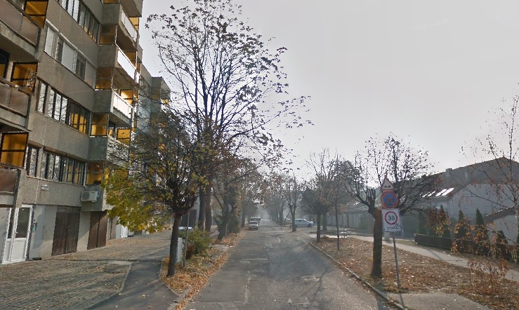 Mikszáth Kálmán utca egyirányúsítás Debrecen