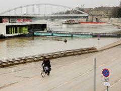 Szeged, Huszár Mátyás rakpart, rakpart, lezárás, Tisza, vízállás, árad, áradás