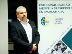 Szeged, Női Vezetői Klub, Pharmacoidea Kft., üzem, nőnap, Letoha Tamás