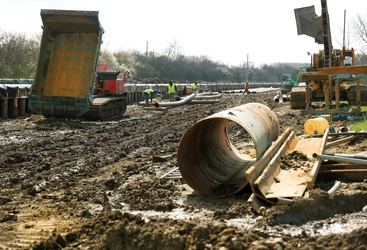 Szeged, Gyála, Holt-Tisza, vízgazdálkodás, fejlesztés, ATIVIZIG