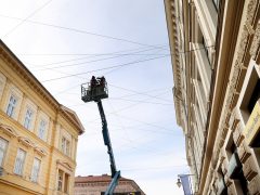 Szeged, napvitorla, Kárász utca, szerel