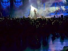 Nagyszabású koncertshowval tért vissza Debrecenbe