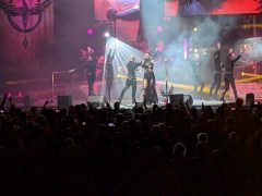 Nagyszabású koncertshowval tért vissza Debrecenbe