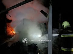 nyíregyházi terasz és melléképület égett le