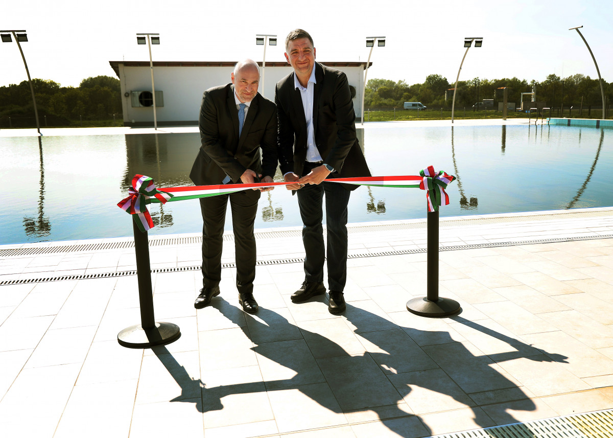 Algyő, átadás, fejlesztés, strand, fürdő, Borbála fürdő, medence