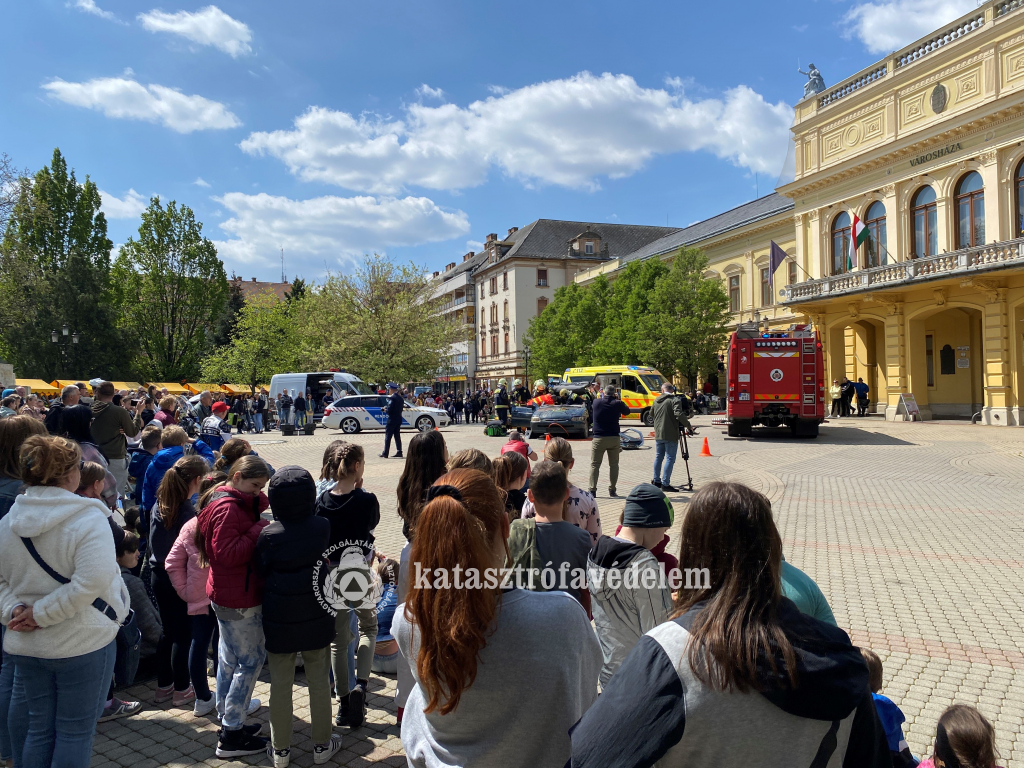 Rendőr- és tűzoltónapot ünnepeltek Nyíregyházán