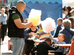 Szeged, majális, május 1., újszegedi liget, szórakozás