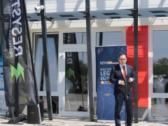 Kutató-fejlesztő laboratóriumot nyitott a Resysten Szegeden