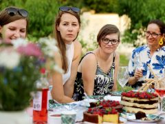 Szeged, Kovács Annabella, könyvklub, Kolostorkert, könyv, olvasás, piknik