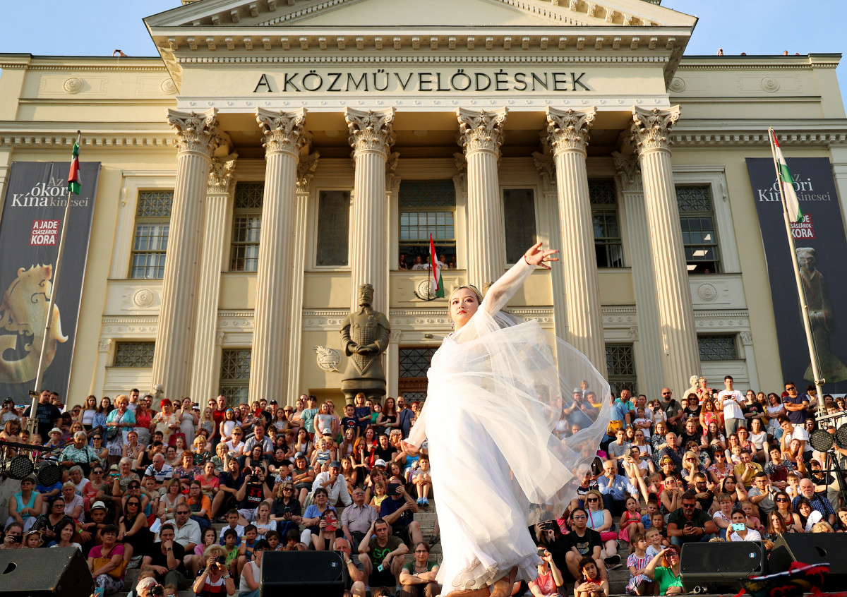 Szeged, Múzeumok Éjszakája, Móra Ferenc Múzeum, ókori Kína, kiállítás, kultura, művészet, turizmus
