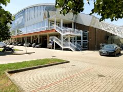 Szeged, fizetős parkolás, Újszeged, parkolás, sportcsarnok