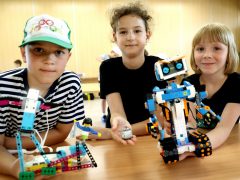 Szeged, Kamara, robotika tábor, robot, bemutató