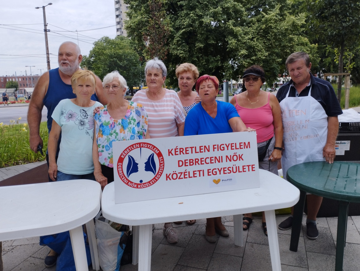 Ételosztás Debrecenben