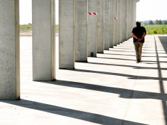 Szatymaz, CE Glass, üzem, gyár, gazdaság, csarnokavató, csarnok, Besenyei Péter, légi bemutató