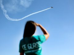 Szatymaz, CE Glass, üzem, gyár, gazdaság, csarnokavató, csarnok, Besenyei Péter, légi bemutató