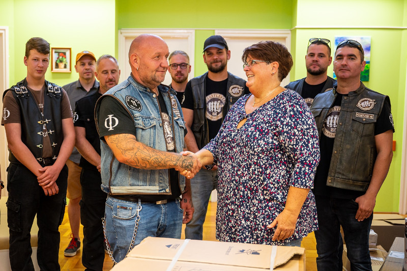 Függetlenek Motoros Egyesület debreceni gyermekklinika