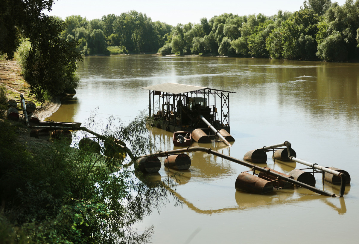 Apátfalva, homok, kitermelés, Maros, folyó, építőipar
