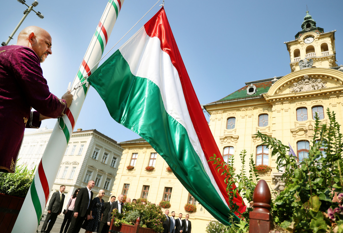 Szeged, Széchenyi tér, augusztus 20., ünnepség, megemlékezés, államalapítás, Botka László