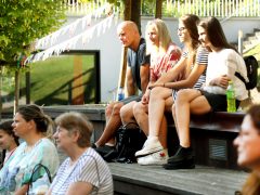 Szeged, szegedi papucs, mese, meseíró pályázat, Szegedi Papucsért Alapítvány, Kövér Béla Bábszínház, Agóra, népmese, hagyomány