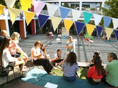 Szeged, szegedi papucs, mese, meseíró pályázat, Szegedi Papucsért Alapítvány, Kövér Béla Bábszínház, Agóra, népmese, hagyomány