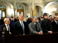 Szeged, szolidaritás, Istentisztelet, zsinagóga, mécses, emlékezés