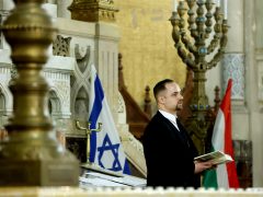 Szeged, szolidaritás, Istentisztelet, zsinagóga, mécses, emlékezés