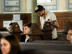 Szeged, szolidaritás, Istentisztelet, zsinagóga, mécses, emlékezés