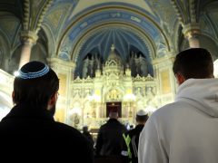 Szeged, szolidaritás, Istentisztelet, zsinagóga, mécses, emlékezés