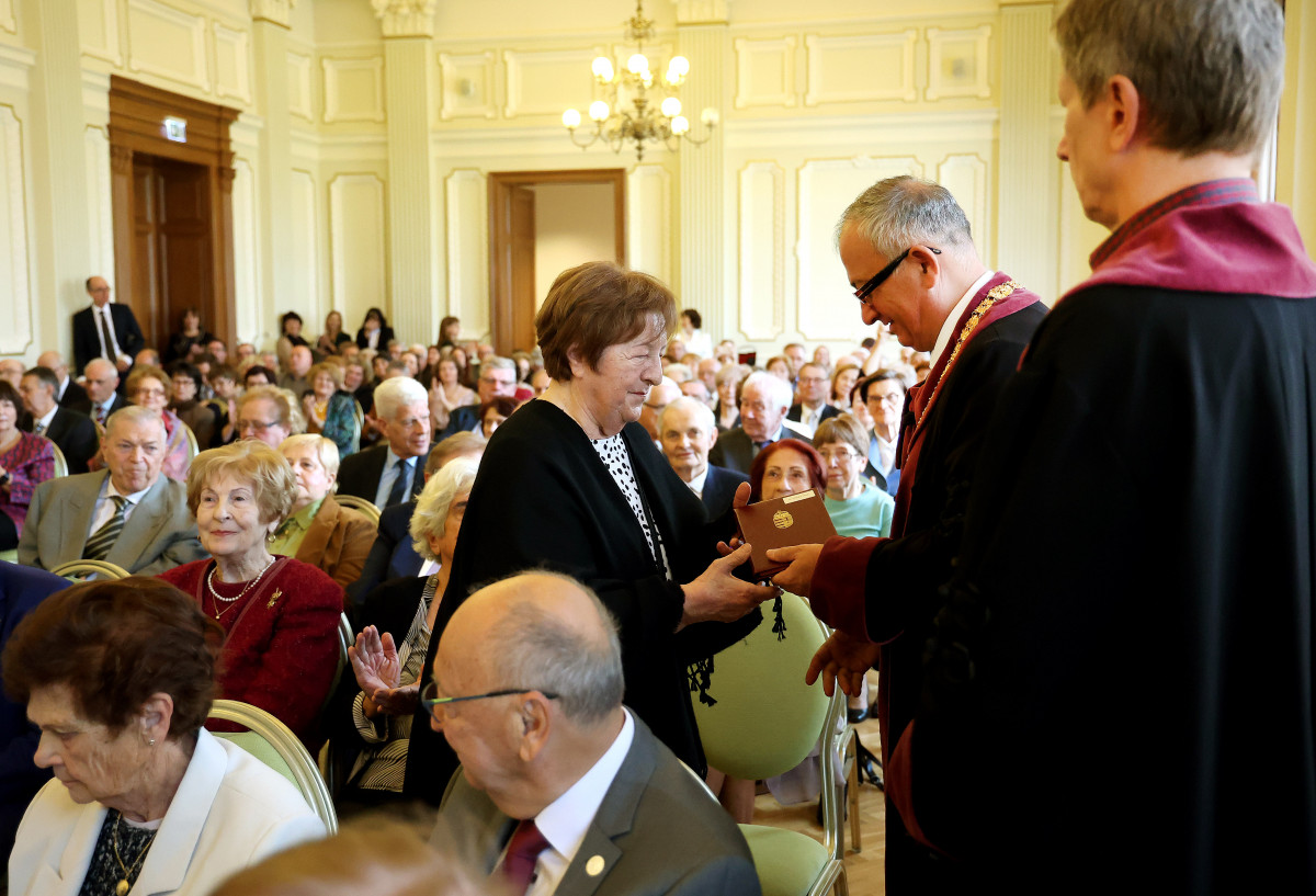 Szeged, SZTE, Szegedi Tudományegyetem, jubileumi diploma, átadó, egyetem