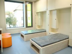 Szeged, SZTE, Szent-Györgyi Albert Gyermekgyógyászati Klinika és Gyermekegészségügyi Központ, Gyermek- és Ifjúságpszichiátriai Osztály, új épület, klinika, átadás, gyermekklinika