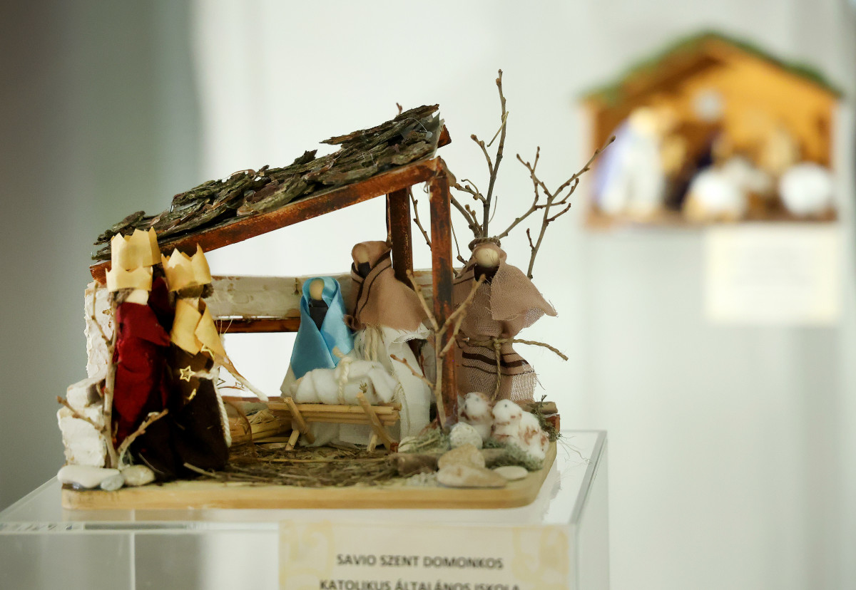 Szeged, Betlehemi kiállítás, megnyitó, Dóm Látogatóközpont, Serfőző Levente