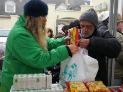 Magyar Református Szeretetszolgálat adományosztása Debrecenben