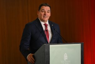 Gyulay Zsolt