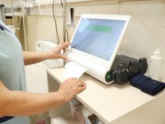 Szeged, Richter Gedeon Nyrt., Korábban Érkeztem Alapítvány, Nőgyógyászati Klinika, klinika, egészségügy, Richter szülőszoba, szülészet