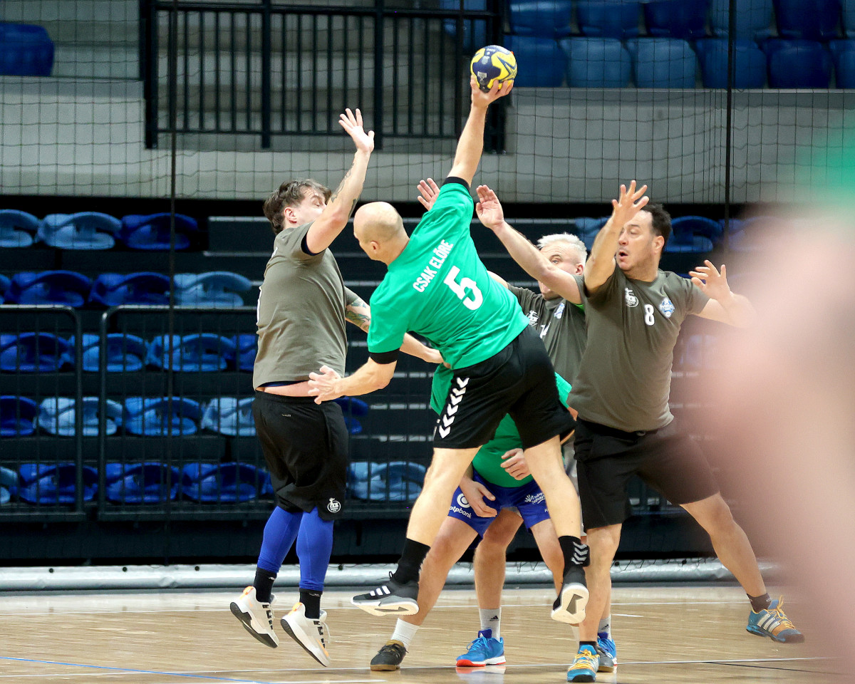 Szeged, VI. Mézi kupa, Mézes Sándor, kézilabda, emléktorna, Pick Aréna