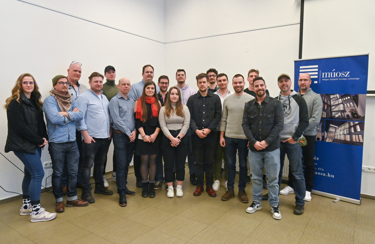 Budapest, 2024. február 15. A díjazottak a 42. Magyar Sajtófotó Pályázat eredményeit ismertető sajtótájékoztatón a Magyar Újságírók Országos Szövetsége (MÚOSZ) székházában 2024. február 15-én. MTI/Bruzák Noémi