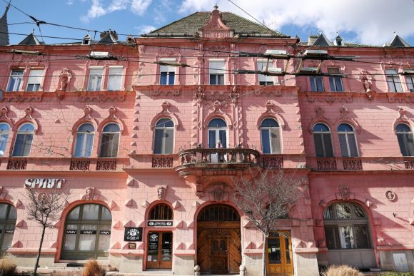 Szeged, Milkó-palota, belváros, bérház, felújítás