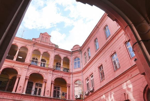 Szeged, Milkó-palota, belváros, bérház, felújítás